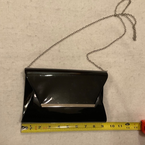 Lulu Townsend Patent Clutch Removable Chain Strap - Picture 4 of 14